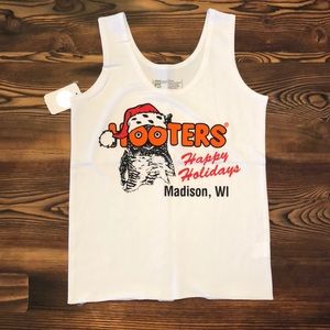 Hooters Holiday Tank
